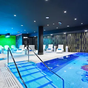 Ferreus Modern Art Deco Hotel Krakau