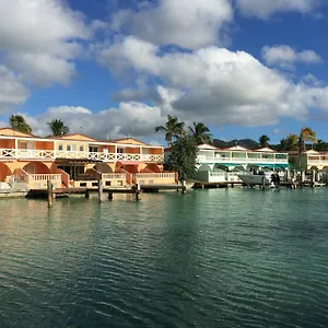 Villa Antigua Chiama Italia Jolly Harbour