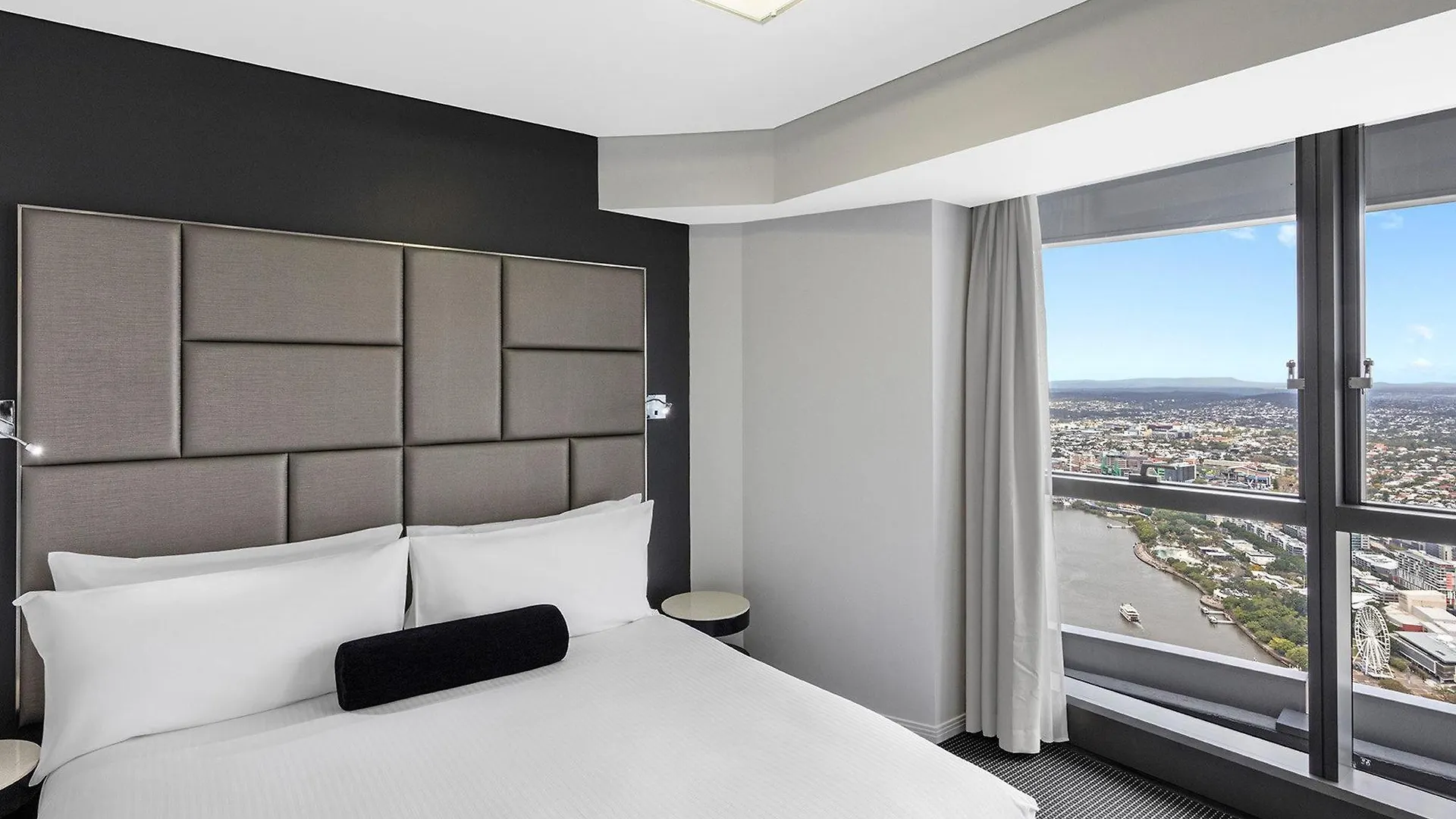 Meriton Suites Herschel Street, Brisbane 5*,  Ausztrália